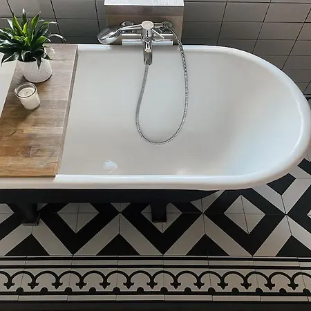 Nastrojowe Mieszkanie W Centrum גדנסק